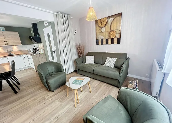 Bel Renove Au Coeur De Jullouville, 100m De La Plage, 1 Chambre, 4 Couchages, Parking Prive - Fr-1-361-72 *